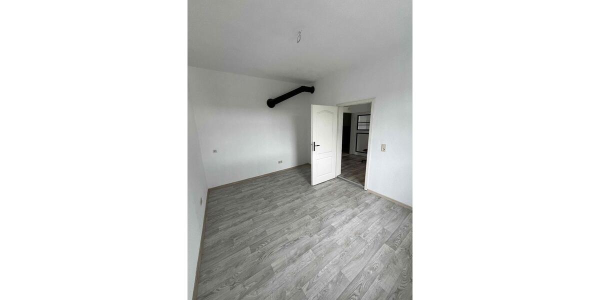 Etagenwohnung Bad Berleburg - 2 Zimmer, 60 m&sup2;, 480&euro; | Angebot:26003640