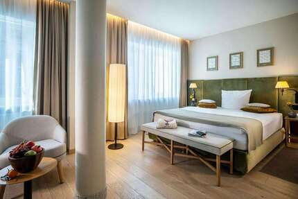 Zimmer München Ludwigsvorstadt - 1 Zimmer, 1.900&euro; | Angebot:23798749