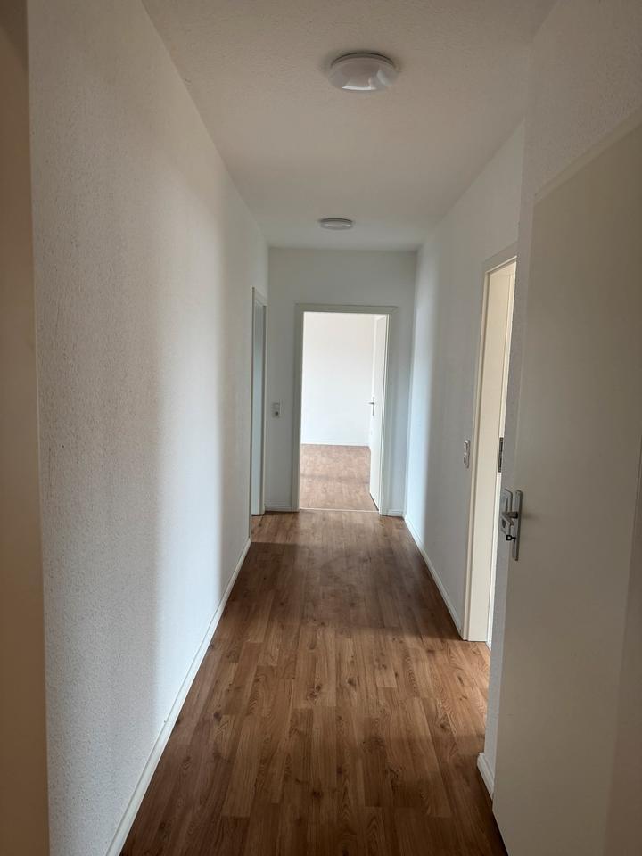 Helle 3 Zimmer Dachgeschoßwohnung, zentral in Barßel