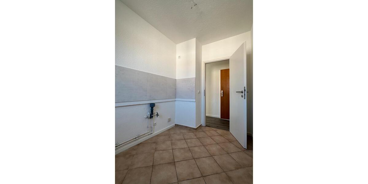 Etagenwohnung Bad Dürrenberg - 3 Zimmer, 59 m&sup2;, 400&euro; | Angebot:23054251