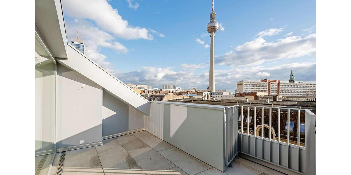 Dachgeschoßwohnung Berlin - 4 Zimmer, 143 m&sup2;, 4.267&euro; | Angebot:26535506