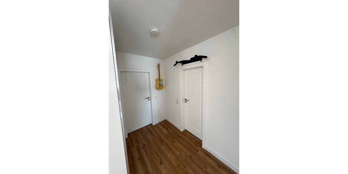 Wohnen auf Zeit Mönchengladbach Nord - 1 Zimmer, 80 m&sup2;, 650&euro; | Angebot:25996482