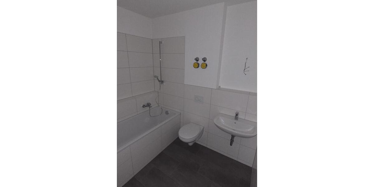 Etagenwohnung Eisenach - 4 Zimmer, 99 m&sup2;, 910&euro; | Angebot:26484597