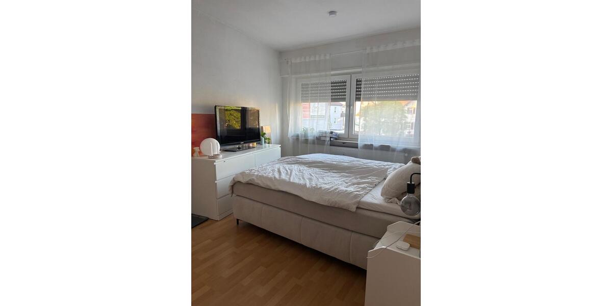 Etagenwohnung Homburg - 1 Zimmer, 107 m&sup2;, 890&euro; | Angebot:26638705