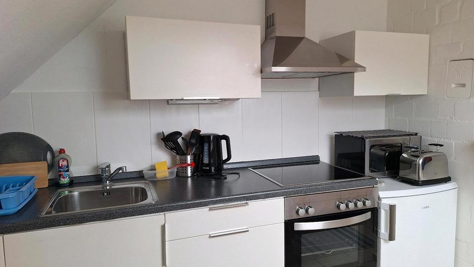 Wohnen auf Zeit Schülldorf - 3 Zimmer, 64 m&sup2;, 25&euro; | Angebot:25934547