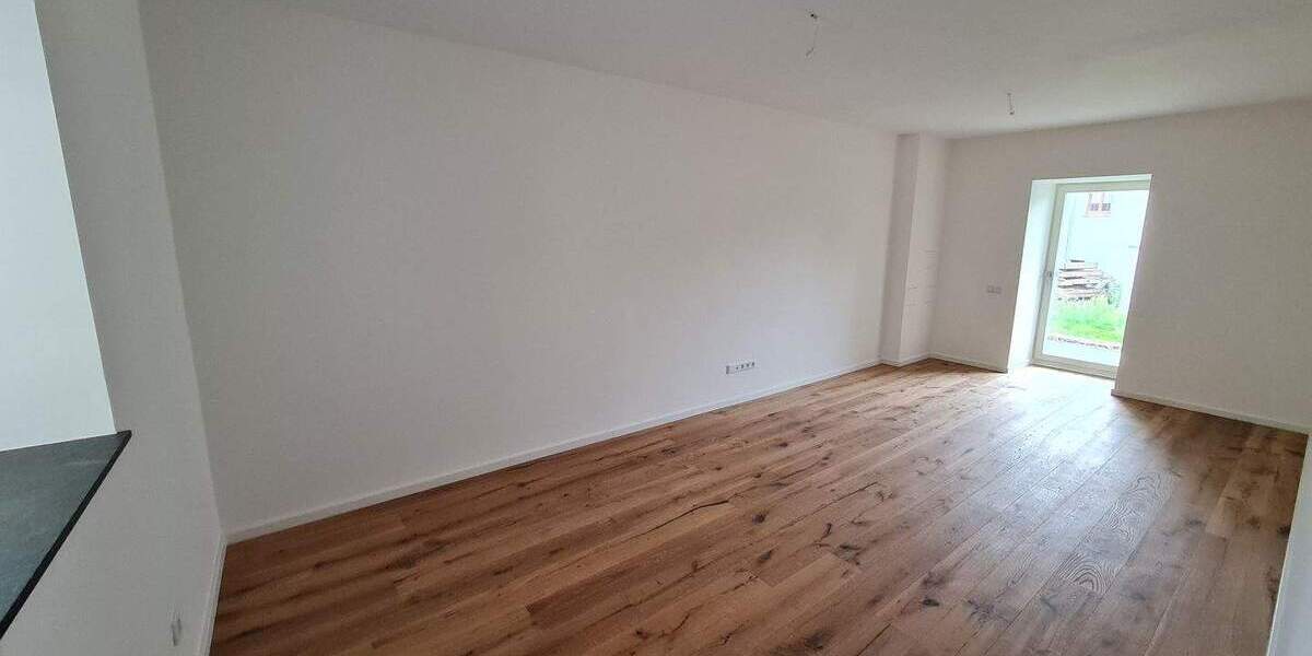 Mehrfamilienhaus, Wohnhaus Jena Zwätzen - 6 Zimmer, 1.830&euro; | Angebot:24872597