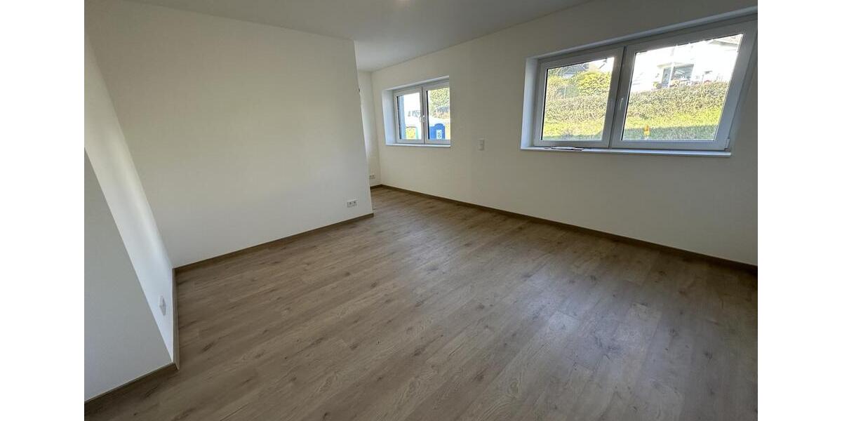 Erdgeschoßwohnung Karben - 3 Zimmer, 161 m&sup2;, 1.935&euro; | Angebot:25384232