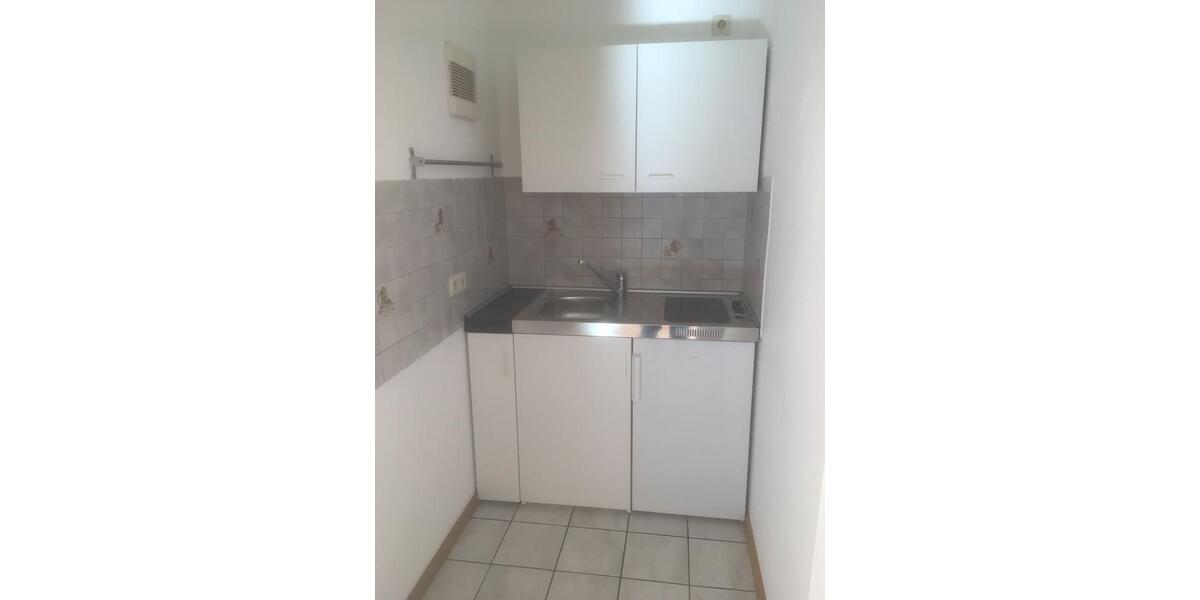 Etagenwohnung Emmendingen - 1 Zimmer, 30 m&sup2;, 400&euro; | Angebot:26045332