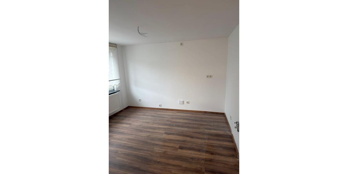 Erdgeschoßwohnung Burbach - 3 Zimmer, 70 m&sup2;, 700&euro; | Angebot:26534149