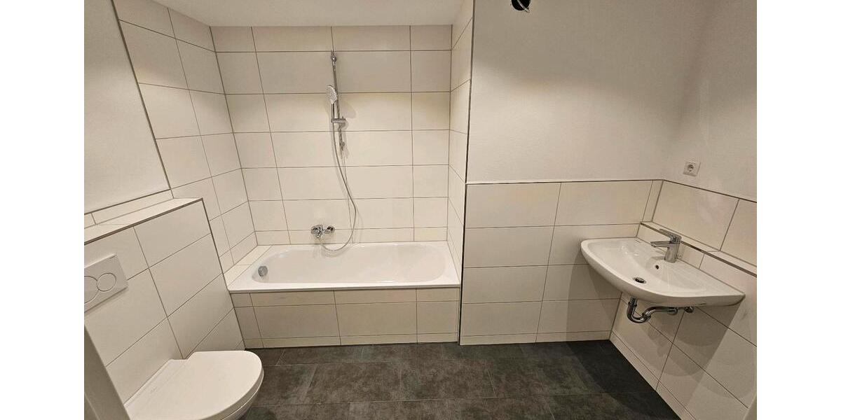 Etagenwohnung Pforzheim Eutingen - 4 Zimmer, 120 m&sup2;, 1.550&euro; | Angebot:24431620