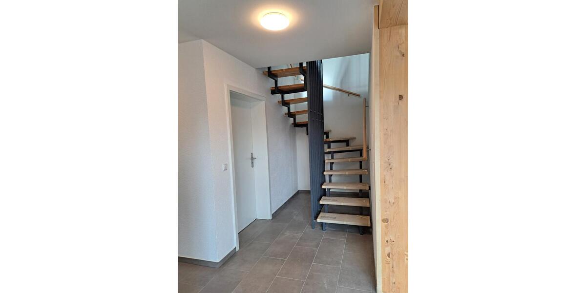 Moderne 3-Zimmer-Maisonette-Wohnung mit Balkon und Einbauküche 3 zimmer