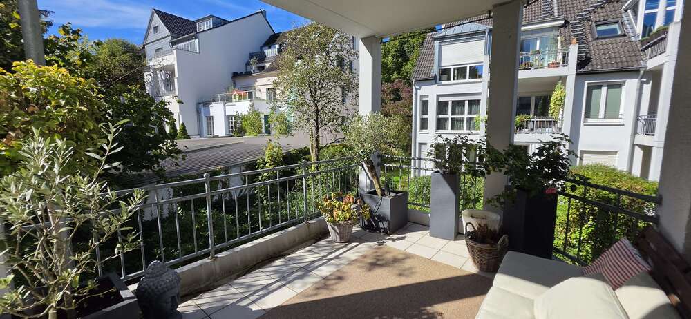 Etagenwohnung Köln Marienburg - 2 Zimmer, 62 m&sup2;, 980&euro; | Angebot:27653628