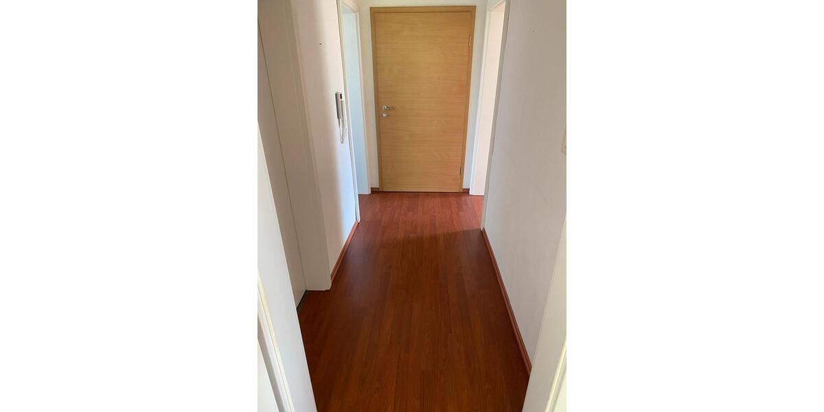 Erdgeschoßwohnung Lage - 2 Zimmer, 60 m&sup2;, 700&euro; | Angebot:26691966