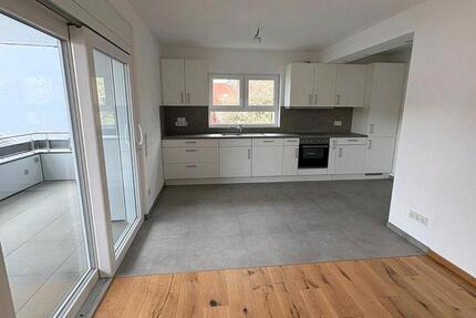 Wohnung Eppstein - 3 Zimmer, 100 m&sup2;, 1.500&euro; | Angebot:26412955