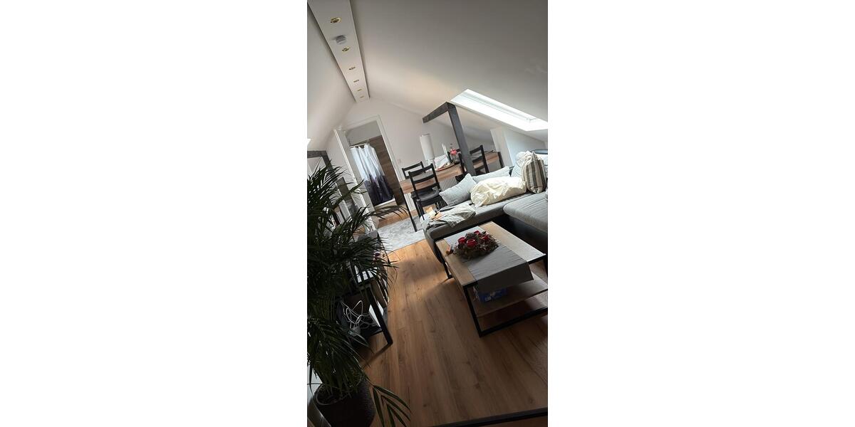 Dachgeschoßwohnung Koblenz Bisholder - 3 Zimmer, 72 m&sup2;, 1.000&euro; | Angebot:25783262