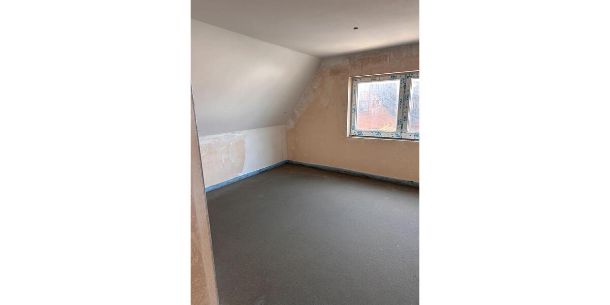 Dachgeschoßwohnung Achim - 2 Zimmer, 67 m&sup2;, 850&euro; | Angebot:24214203