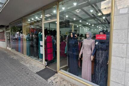 Ladenlokal zu vermieten zimmer