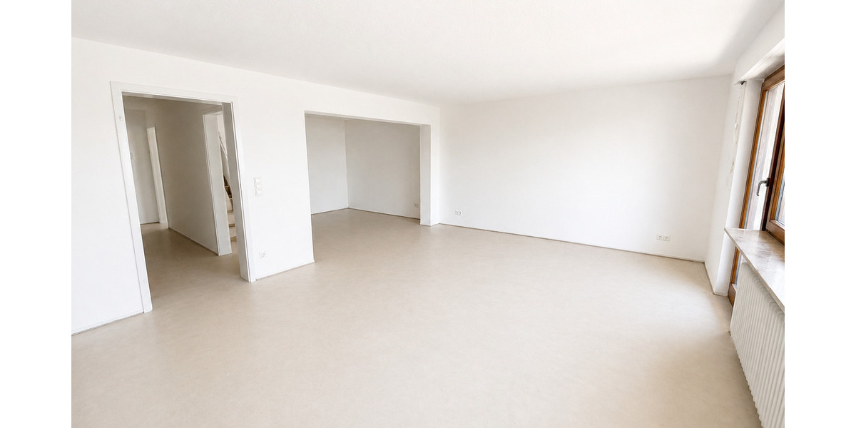 Mehrfamilienhaus, Wohnhaus Filderstadt Bernhausen - 6 Zimmer, 155 m&sup2;, 1.950&euro; | Angebot:26378203