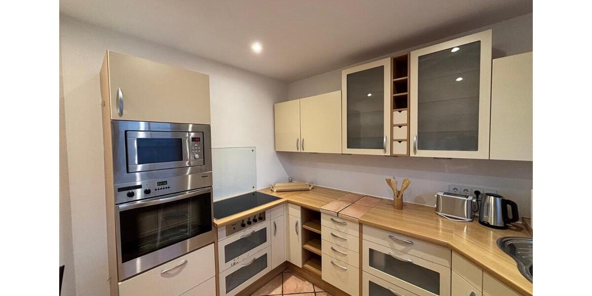 Reihenhaus Oberammergau - 7 Zimmer, 180 m&sup2;, 2.590&euro; | Angebot:24890679