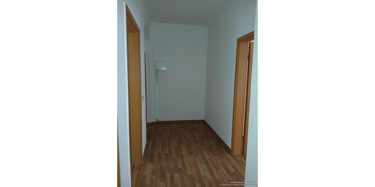 Etagenwohnung Freiberg - 1 Zimmer, 43 m&sup2;, 272&euro; | Angebot:24487633