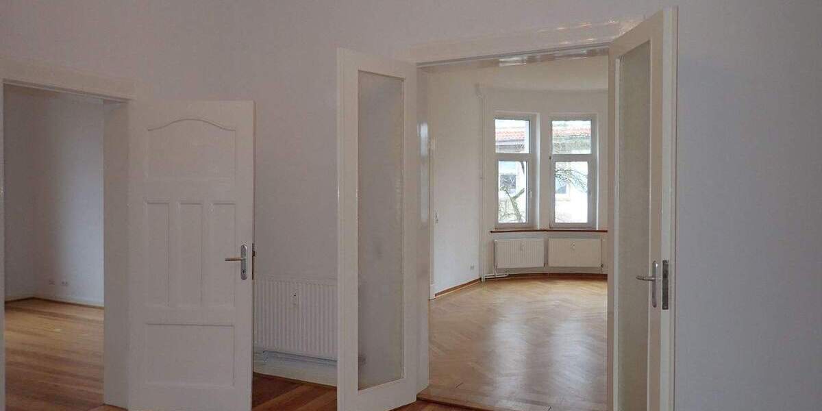 Etagenwohnung Göttingen Oststadt - 5 Zimmer, 145 m&sup2;, 1.450&euro; | Angebot:25673205