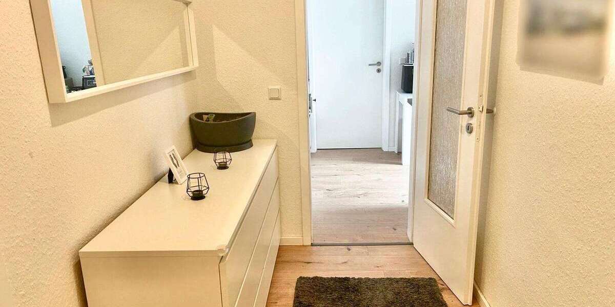 Etagenwohnung Schönebeck - 3 Zimmer, 67 m&sup2;, 525&euro; | Angebot:27449496