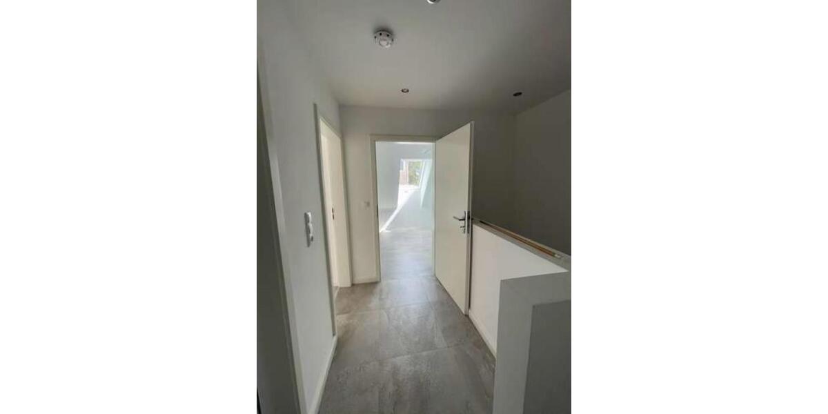 Einfamilienhaus Soltau - 5 Zimmer, 150 m&sup2;, 1.500&euro; | Angebot:26479199
