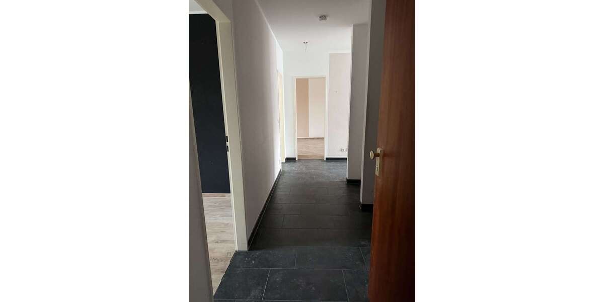 Etagenwohnung Leverkusen Steinbüchel - 4 Zimmer, 91 m&sup2;, 910&euro; | Angebot:26749349