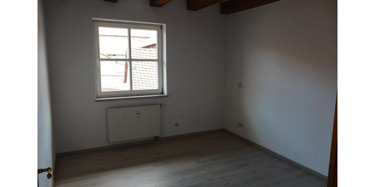 Etagenwohnung Huy - 2 Zimmer, 43 m&sup2;, 245&euro; | Angebot:25891818