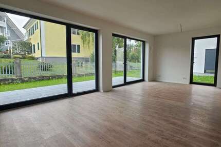 Wohnung zum Mieten in Bad Griesbach 900 € 81.48 m² 2 zimmer