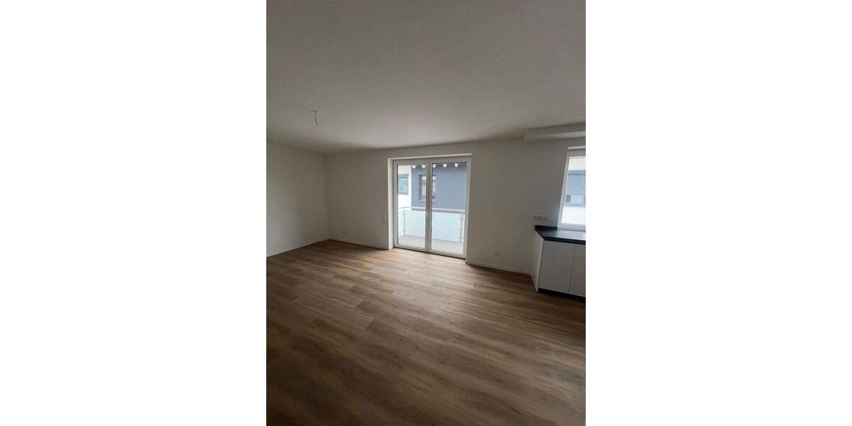 Etagenwohnung Walldürn - 2 Zimmer, 71 m&sup2;, 750&euro; | Angebot:26151714