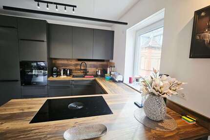 Wohnung zum Mieten in Wiesbaden 1.500 € 105 m² 3 zimmer