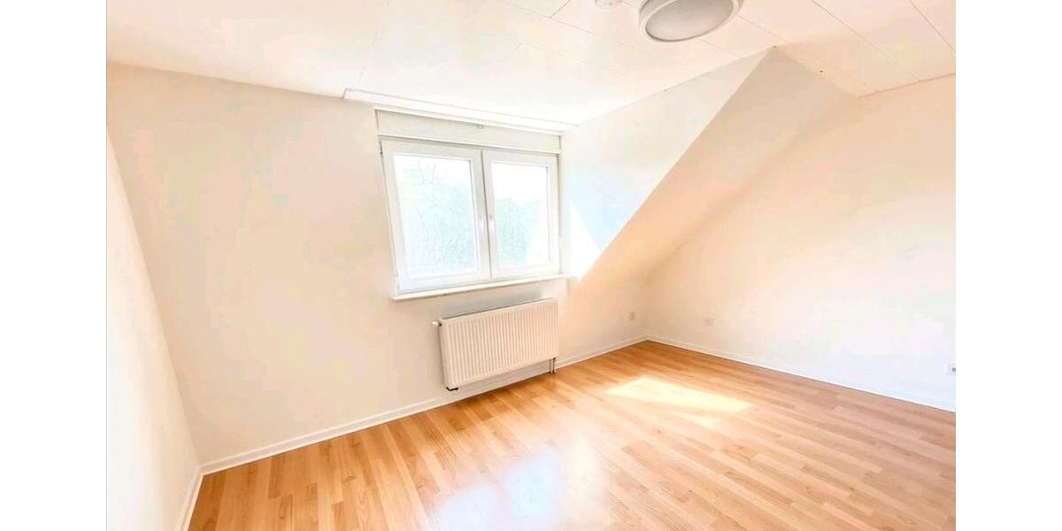 Etagenwohnung Hargesheim - 5 Zimmer, 152 m&sup2;, 1.500&euro; | Angebot:26671810