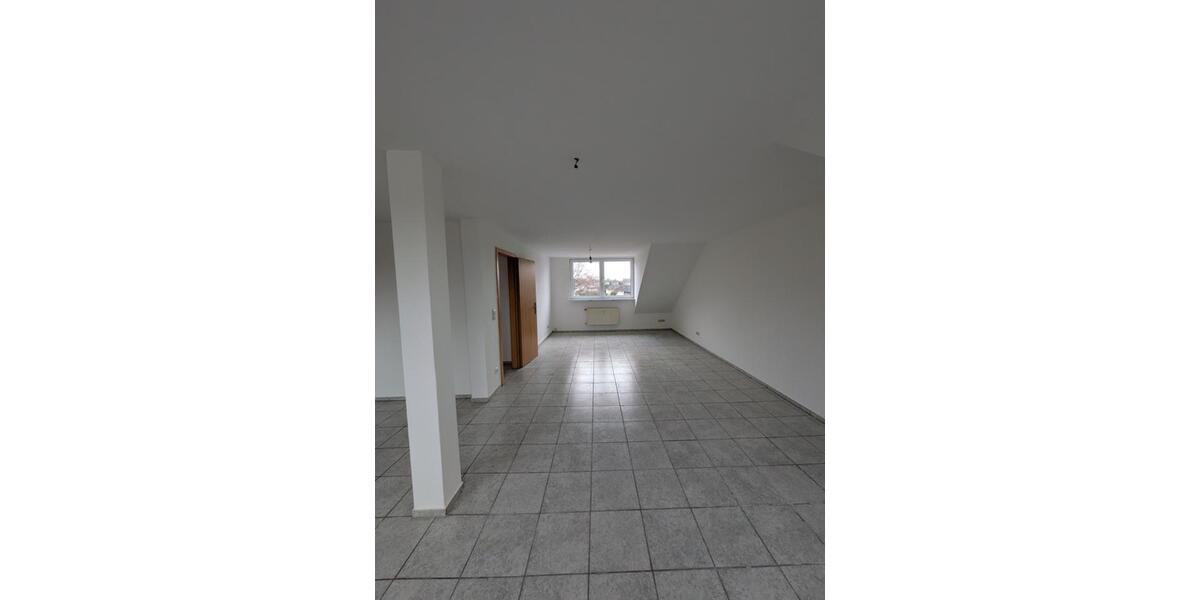 Dachgeschoßwohnung Gladbeck Brauck - 2.5 Zimmer, 62 m&sup2;, 525&euro; | Angebot:25245745