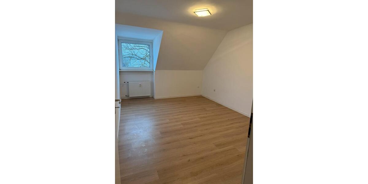Etagenwohnung Voerde (Niederrhein) - 2 Zimmer, 50 m&sup2;, 650&euro; | Angebot:24471234