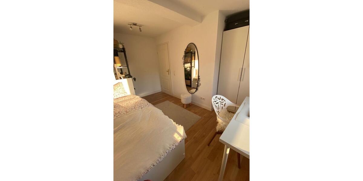 Wohnen auf Zeit Marbach am Neckar - 1 Zimmer, 12 m&sup2;, 488&euro; | Angebot:24743793