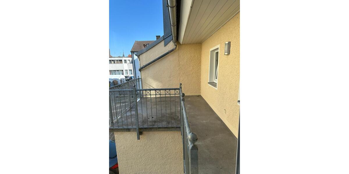 Etagenwohnung Mainburg - 3 Zimmer, 110 m&sup2;, 900&euro; | Angebot:25435832