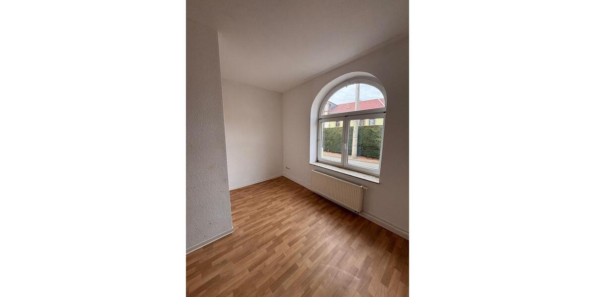 Erdgeschoßwohnung Bad Frankenhausen/Kyffhäuser Kyffhäuser - 3 Zimmer, 90 m&sup2;, 650&euro; | Angebot:23619081