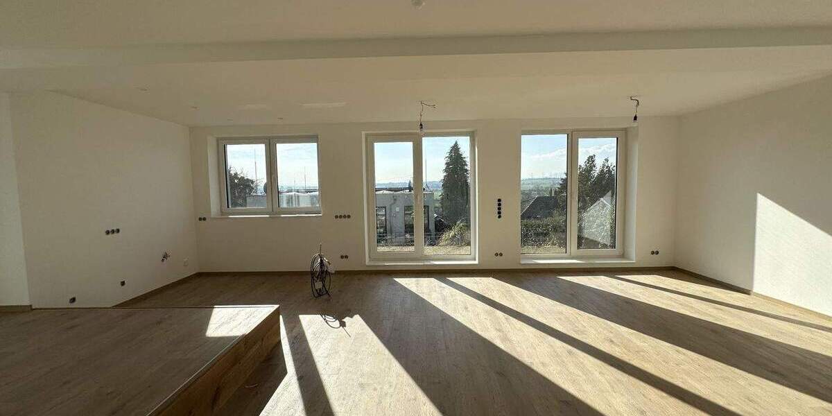 Etagenwohnung Karben Klein-Karben - 4 Zimmer, 170 m&sup2;, 2.050&euro; | Angebot:25665203