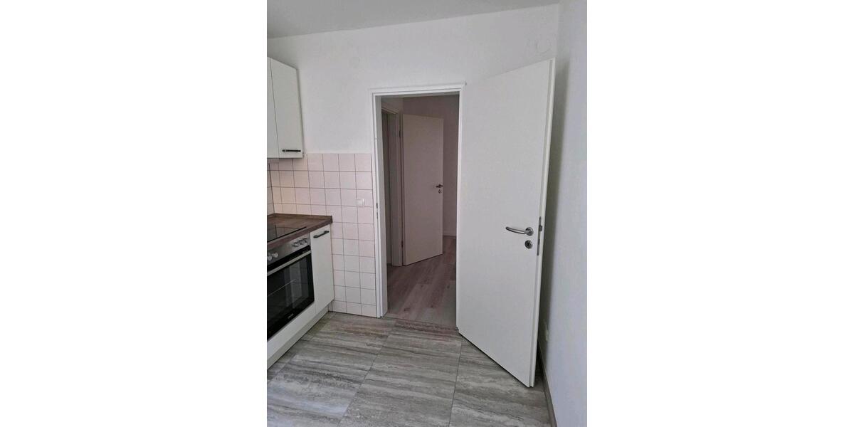 Etagenwohnung Kassel - 2 Zimmer, 70 m&sup2;, 770&euro; | Angebot:26593149