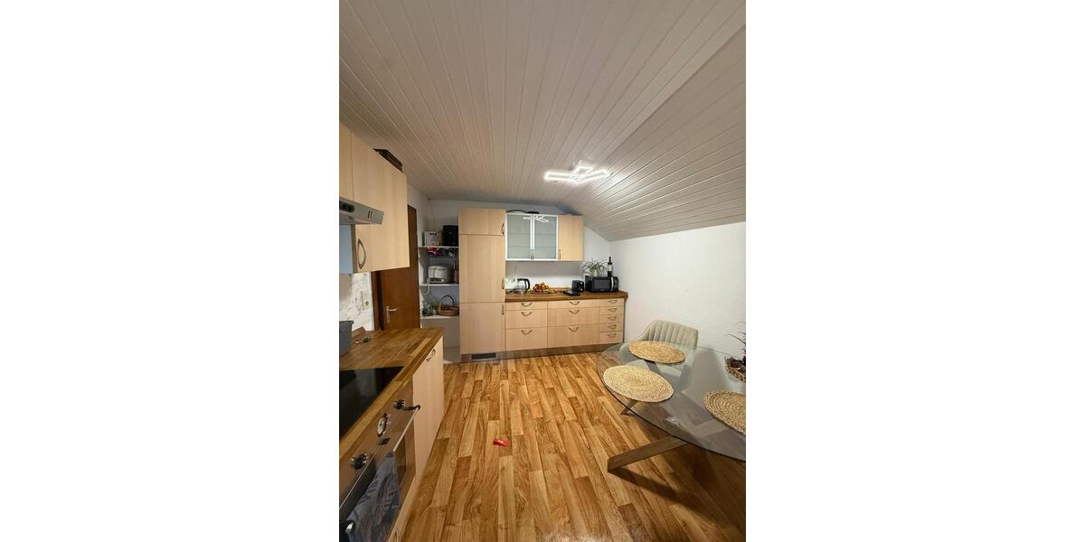 Dachgeschoßwohnung Kaufering - 2 Zimmer, 59 m&sup2;, 890&euro; | Angebot:24846927