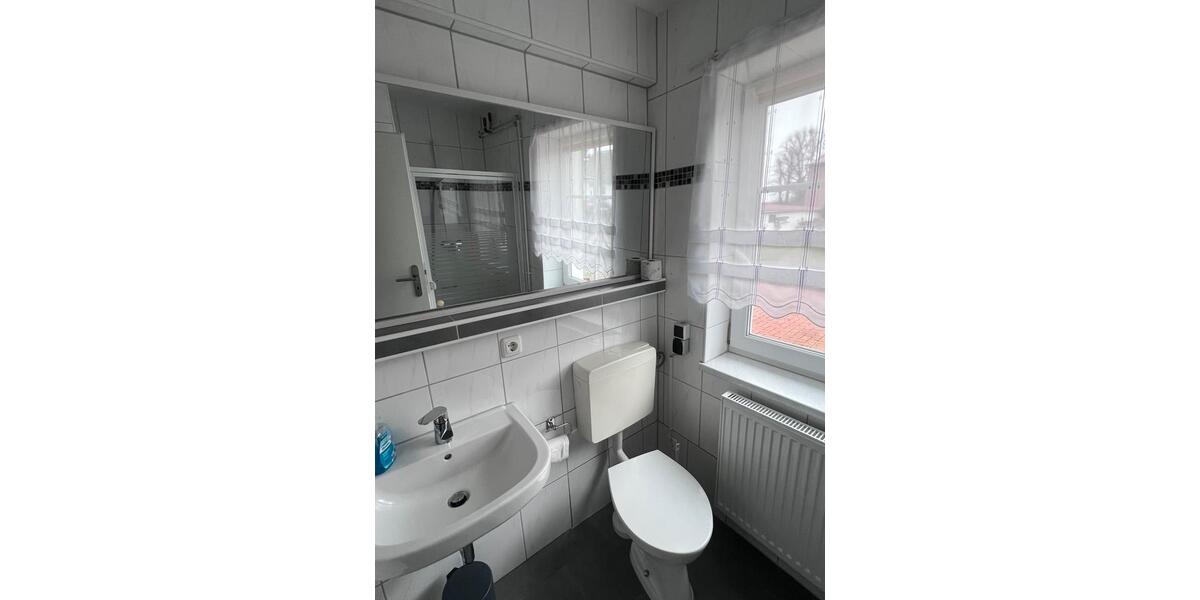 Wohnen auf Zeit Lewitzrand - 10 Zimmer, 50 m&sup2;, 30&euro; | Angebot:26042131