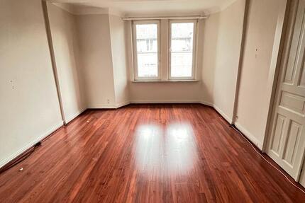 Wohnung Neumünster - 3 Zimmer, 77 m&sup2;, 579&euro; | Angebot:25230951