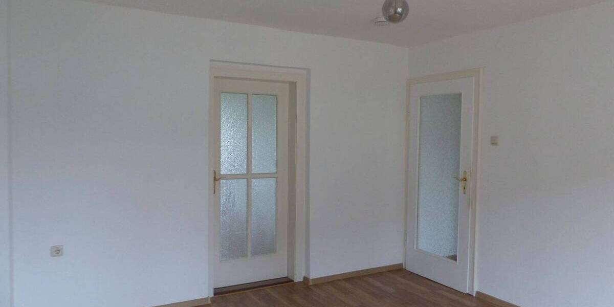Etagenwohnung Wermdsorf Luppa - 2 Zimmer, 48 m&sup2;, 310&euro; | Angebot:26513106
