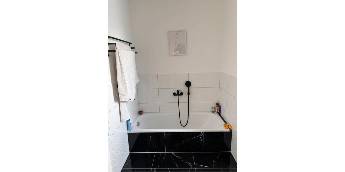 Erdgeschoßwohnung Fritzlar - 4 Zimmer, 128 m&sup2;, 1.180&euro; | Angebot:24690232