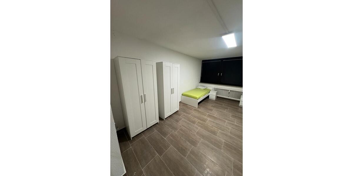 Wohnen auf Zeit Ludwigshafen am Rhein - 5 Zimmer, 210 m&sup2;, 750&euro; | Angebot:26153724