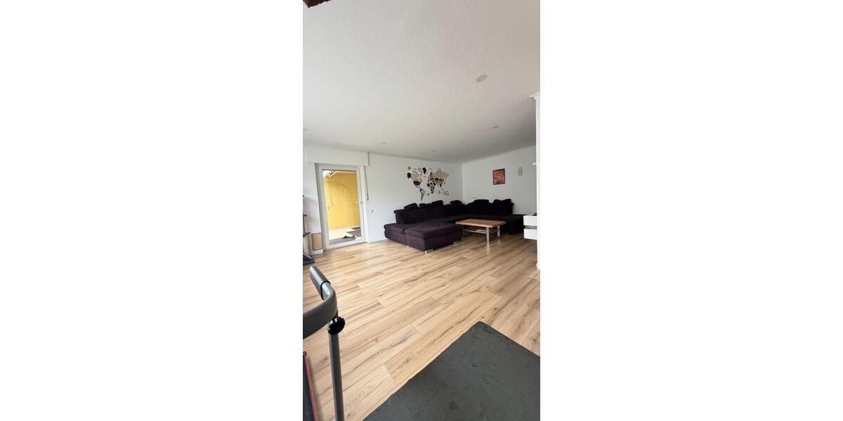 Erdgeschoßwohnung Löhne - 4 Zimmer, 120 m&sup2;, 1.300&euro; | Angebot:26491195