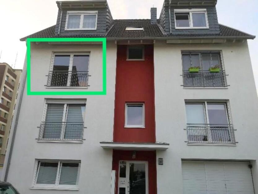 Ruhige, zentrale Lage in Leverkusen-Wiesdorf, Schicke 3-Zimmer Wohnung mit Balkon