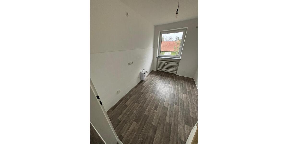 Etagenwohnung Südheide Unterlüß - 3 Zimmer, 66 m&sup2;, 417&euro; | Angebot:25992655