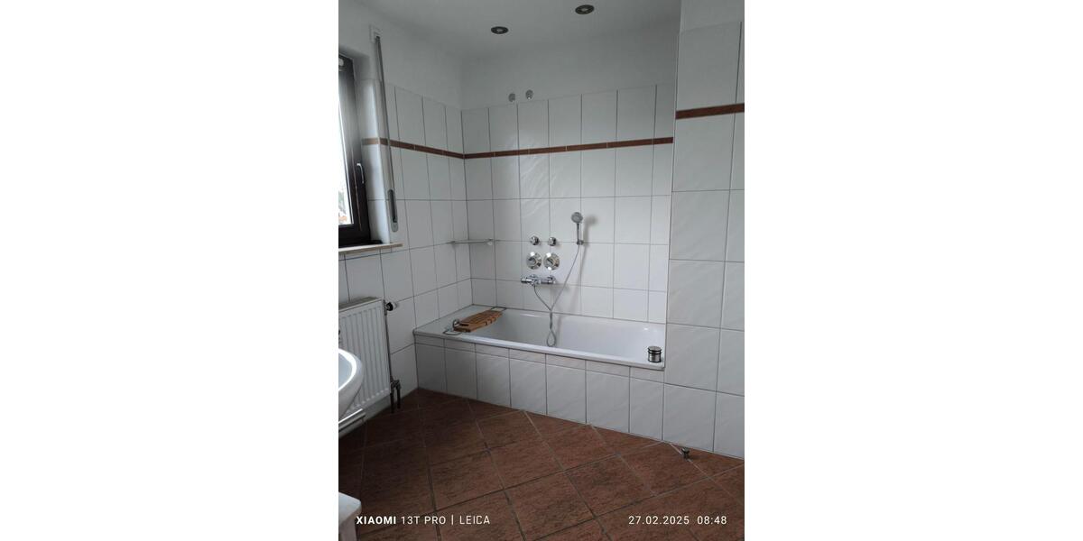Dachgeschoßwohnung Schwalmstadt - 4 Zimmer, 95 m&sup2;, 880&euro; | Angebot:24769616